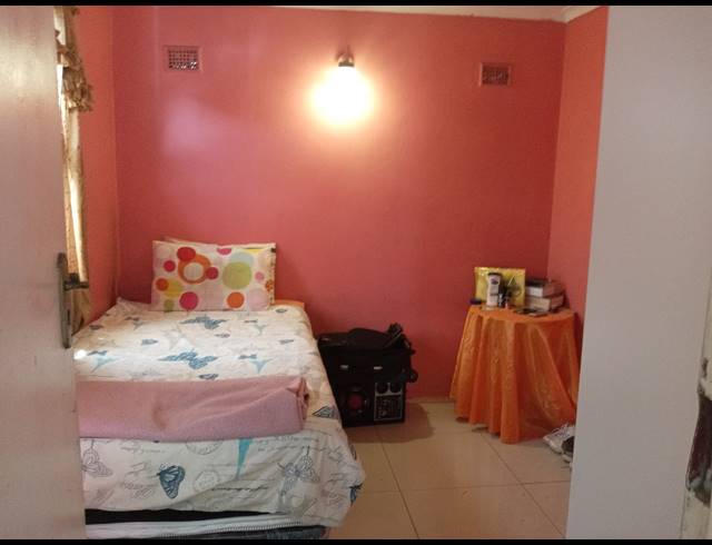 3 BEDROOM HOUSE FOR SALE IN UMLAZI Z